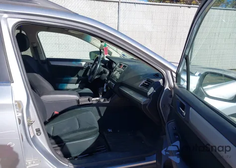 2016 Subaru Outback 2.5I Premium z USA, uszkodzony, nr VIN 4S4BSACCXG3295675